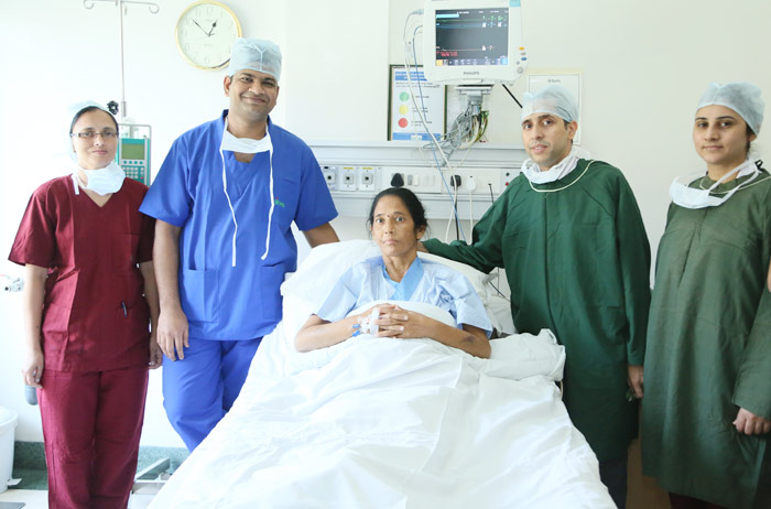 Best Kidney transplant Surgeon india, best kidney transplant hospital in punjab, Best urologist, super Specialist kidney surgeon chandigarh, mohali, panchkula, leading Uro oncologist ludhiana, HP, Baddi, Punjab, himachal, haryana